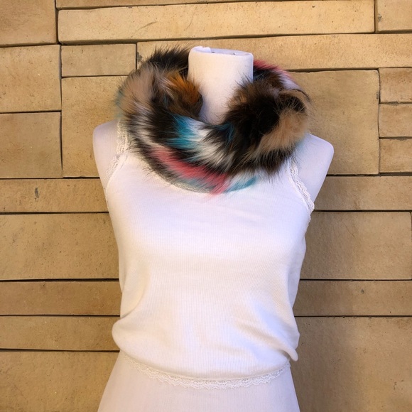 Missguided Accessories - Faux fur snug      C7